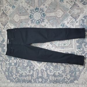 Black skinny jeans